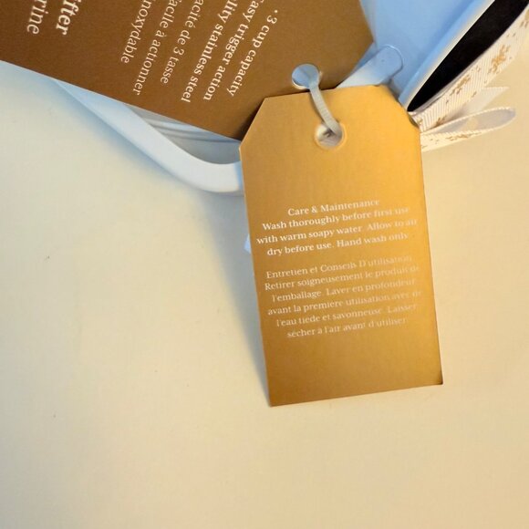 Southern Living Christmas Baking Set Cookie Stamps Flour Sifter Let It Snow - Picture 11 of 16